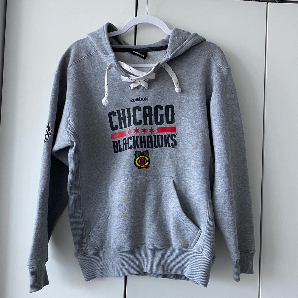 Stadium Series Chicago Blackhawks Sweatshirt S